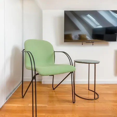 Appartement Au Qui Dort - Gounod *
