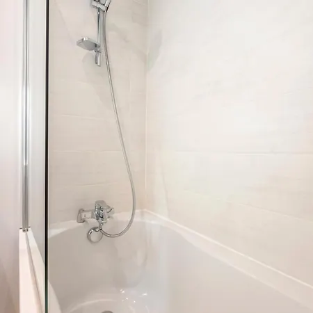 Au Qui Dort - Gounod