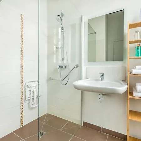 Au Qui Dort - Gounod