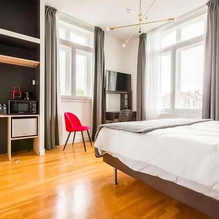 Au Qui Dort - Gounod Hotel