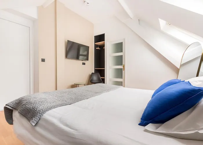 Au Qui Dort - Gounod Appartement *