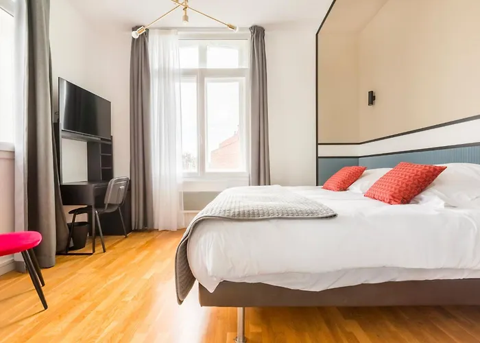 Appartement Au Qui Dort - Gounod