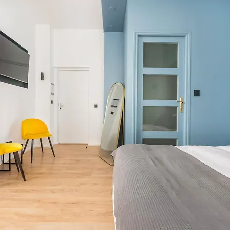 Au Qui Dort - Gounod Lila